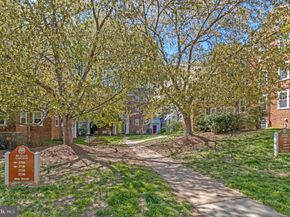 3720 39TH Street NW E167, Washington DC 20016