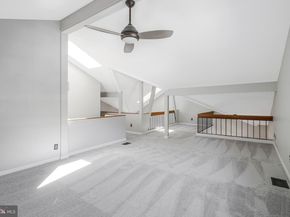 3720 39TH Street NW E167, Washington DC 20016