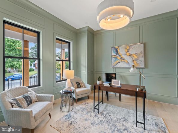 107 Yeonas Drive SE, Vienna VA 22180