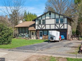 891 Ivyland Road, Warminster PA 18974