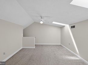 19 Applewood Court, Horsham PA 19044