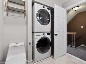 19 Applewood Court, Horsham PA 19044