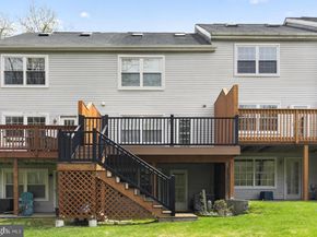 19 Applewood Court, Horsham PA 19044