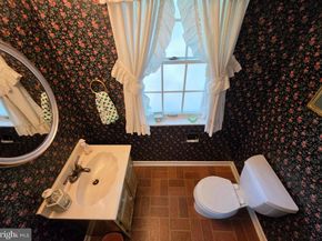 325 Charles Street, Southampton PA 18966