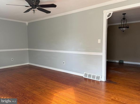 436 Manhattan, Essington PA 19029