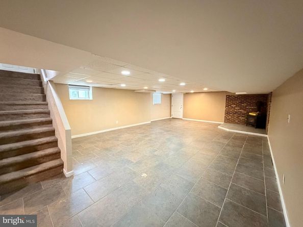 436 Manhattan, Essington PA 19029