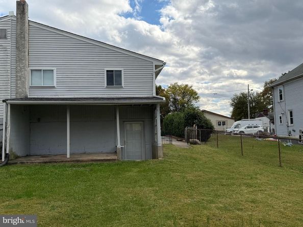 436 Manhattan, Essington PA 19029