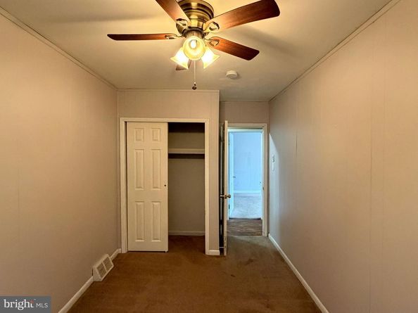 436 Manhattan, Essington PA 19029