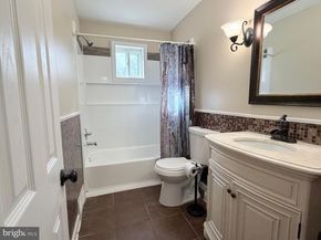 436 Manhattan, Essington PA 19029