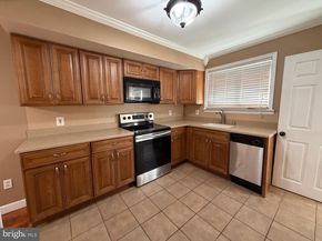 436 Manhattan, Essington PA 19029