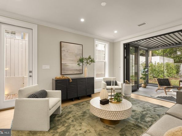 3277 Prospect Street NW, Washington DC 20007