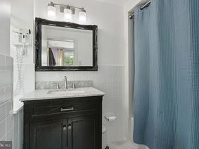 415 City Avenue D1, Merion Station PA 19066