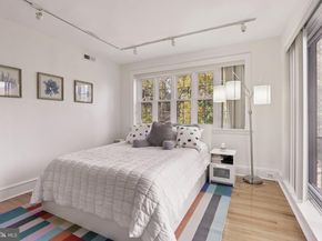 415 City Avenue D1, Merion Station PA 19066