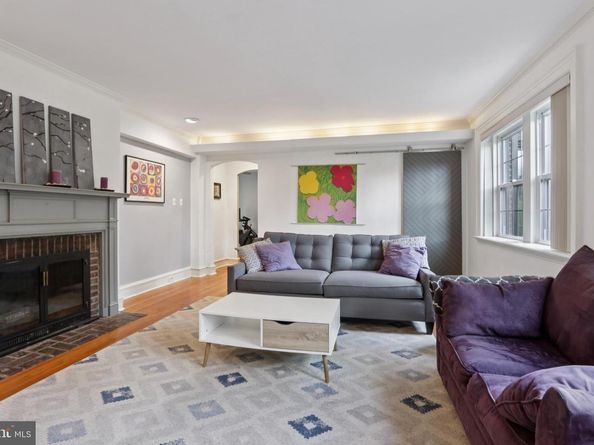 415 City Avenue D1, Merion Station PA 19066