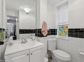 415 City Avenue D1, Merion Station PA 19066