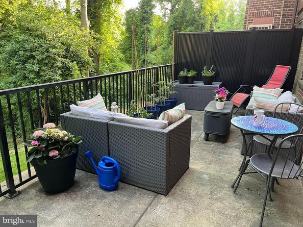 415 City Avenue D1, Merion Station PA 19066