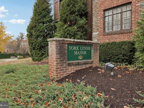 415 City Avenue D1, Merion Station PA 19066