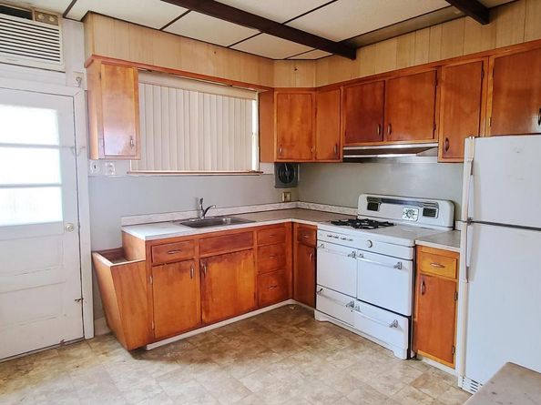 2230 S Rosewood Street, Philadelphia PA 19145