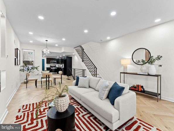 1918 Ellsworth Street, Philadelphia PA 19146