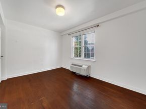 18 Auburn Court A, Alexandria VA 22305