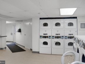 18 Auburn Court A, Alexandria VA 22305