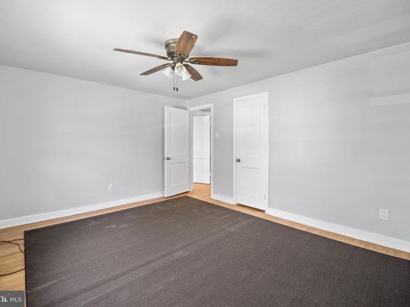 908 Fanshawe Street, Philadelphia PA 19111