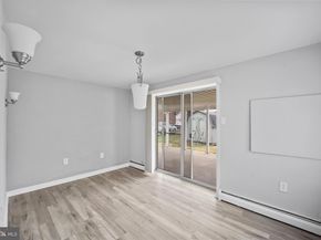 908 Fanshawe Street, Philadelphia PA 19111