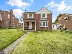 908 Fanshawe Street, Philadelphia PA 19111