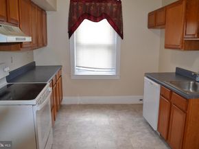 162 Burmont Road, Drexel Hill PA 19026