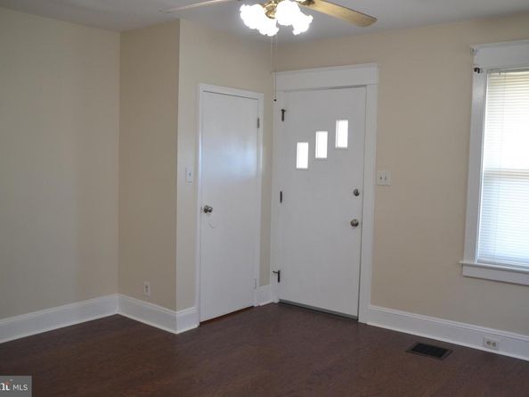 162 Burmont Road, Drexel Hill PA 19026