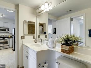 555 Massachusetts Avenue NW 806, Washington DC 20001