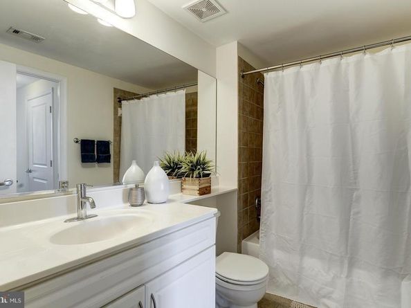 555 Massachusetts Avenue NW 806, Washington DC 20001