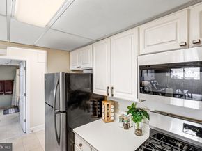 1276 N Wayne Street 606, Arlington VA 22201