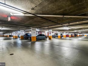 1276 N Wayne Street 606, Arlington VA 22201