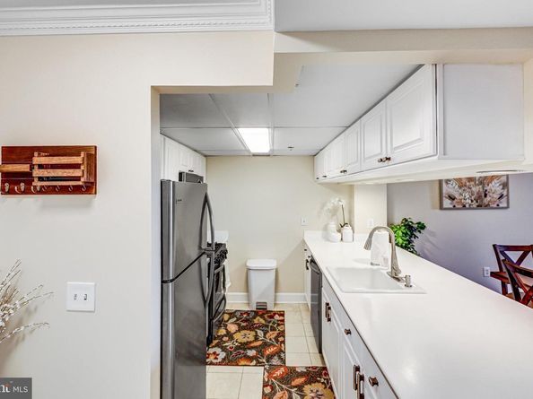 1276 N Wayne Street 606, Arlington VA 22201