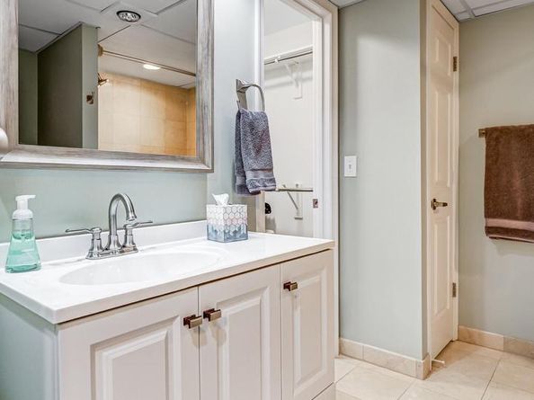 1276 N Wayne Street 606, Arlington VA 22201