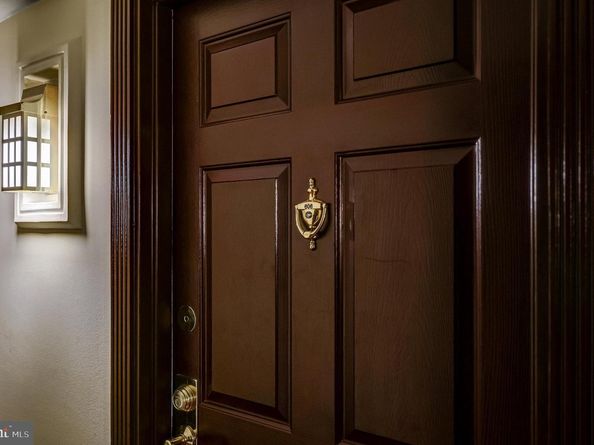 1276 N Wayne Street 606, Arlington VA 22201