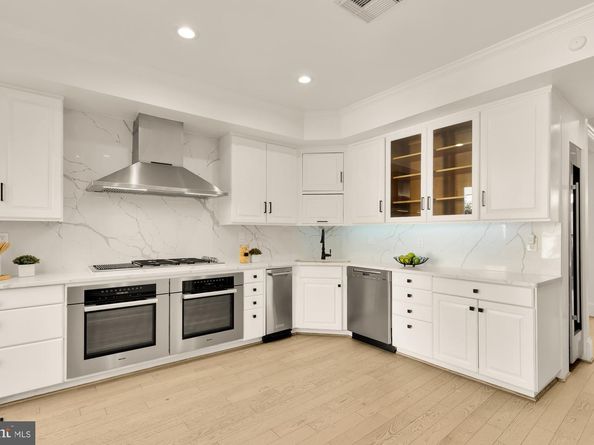 3249 P Street NW, Washington DC 20007