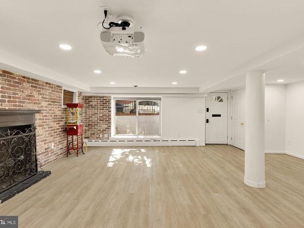 3249 P Street NW, Washington DC 20007