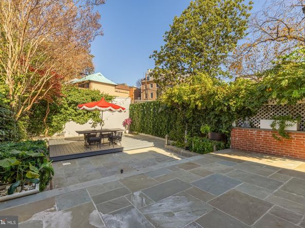 3249 P Street NW, Washington DC 20007