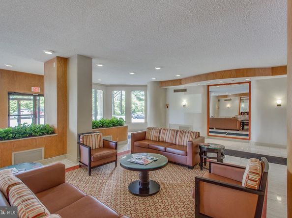 2500 N Van Dorn Street 910, Alexandria VA 22302