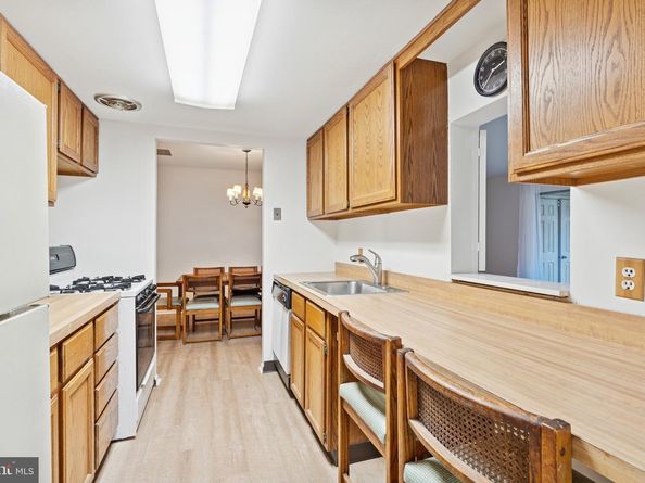 71 Drummers Lane, Wayne PA 19087