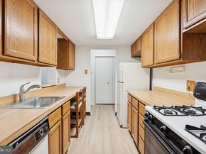 71 Drummers Lane, Wayne PA 19087