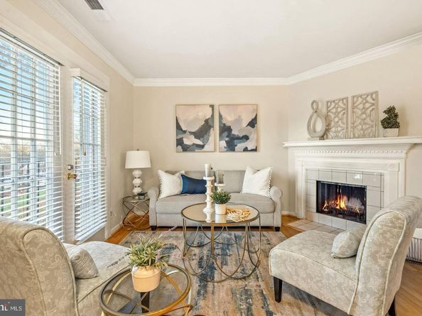 4617 28TH Road S B, Arlington VA 22206