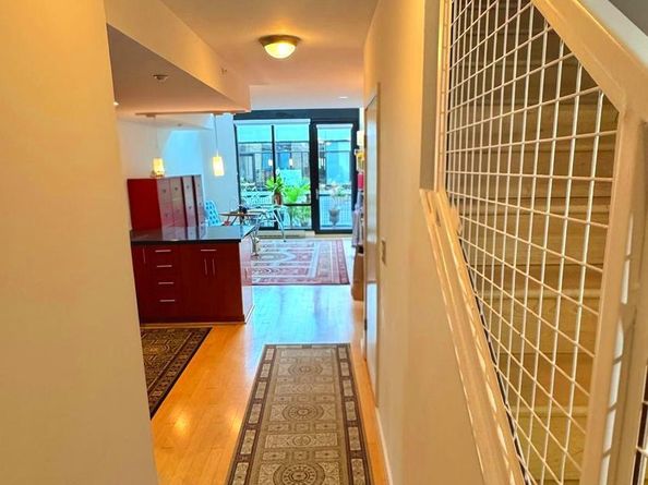 912 F Street NW 703, Washington DC 20004