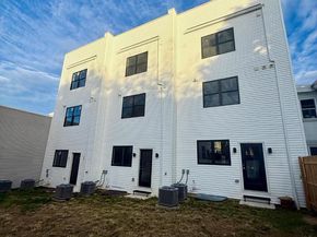 303 Fountain Street, Philadelphia PA 19128