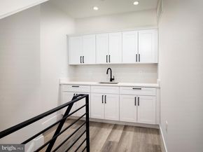303 Fountain Street, Philadelphia PA 19128