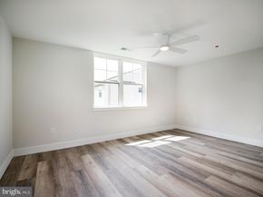 303 Fountain Street, Philadelphia PA 19128