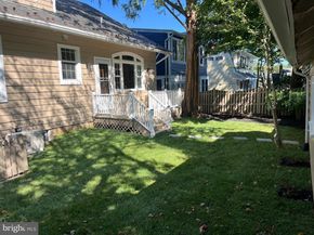5241 42nd Street NW, Washington DC 20015