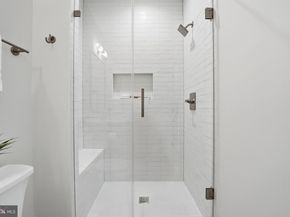 612 Gibson Circle SW, Vienna VA 22180